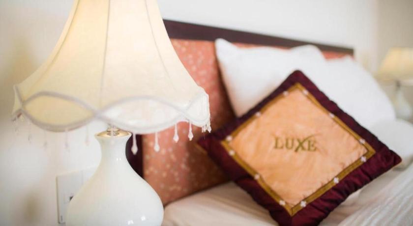 Luxe Hotel Ðồng Hới Buitenkant foto