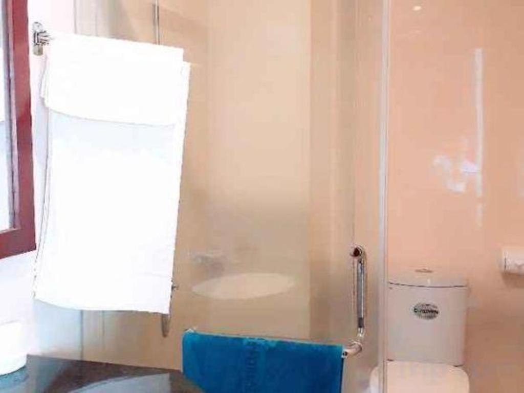 Luxe Hotel Ðồng Hới Buitenkant foto